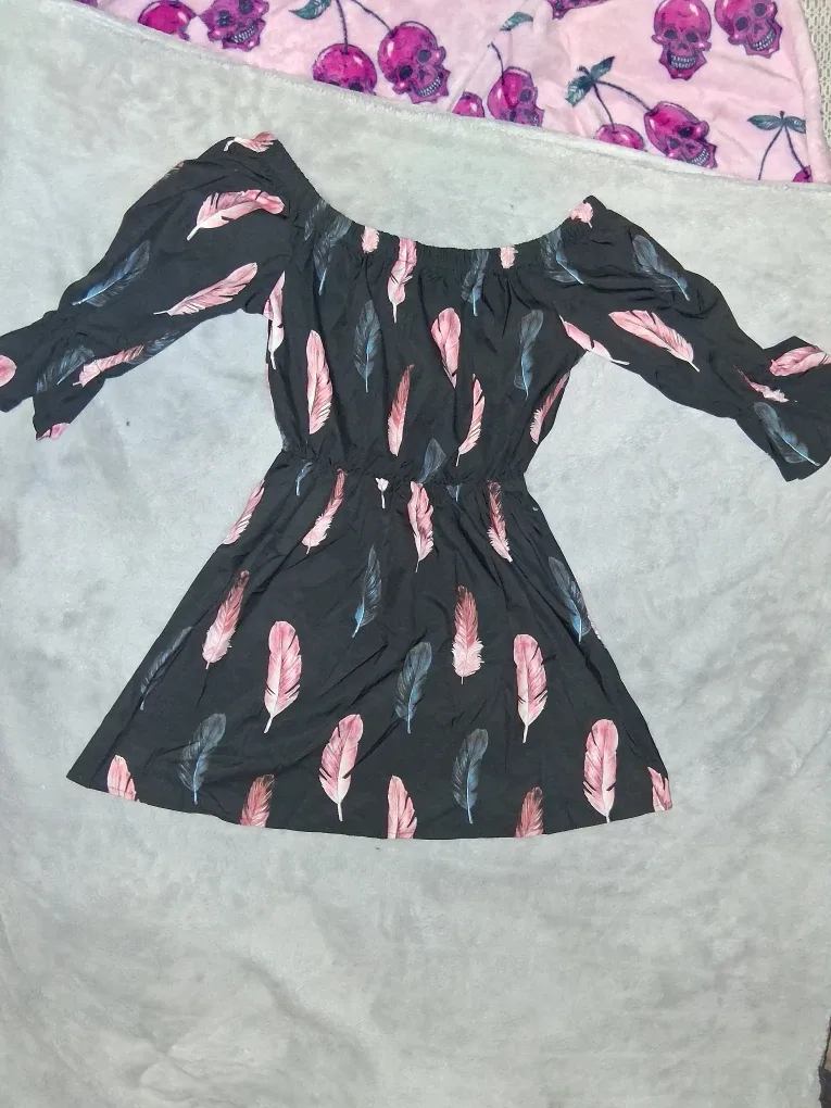 Feather Print Off-Shoulder Dress