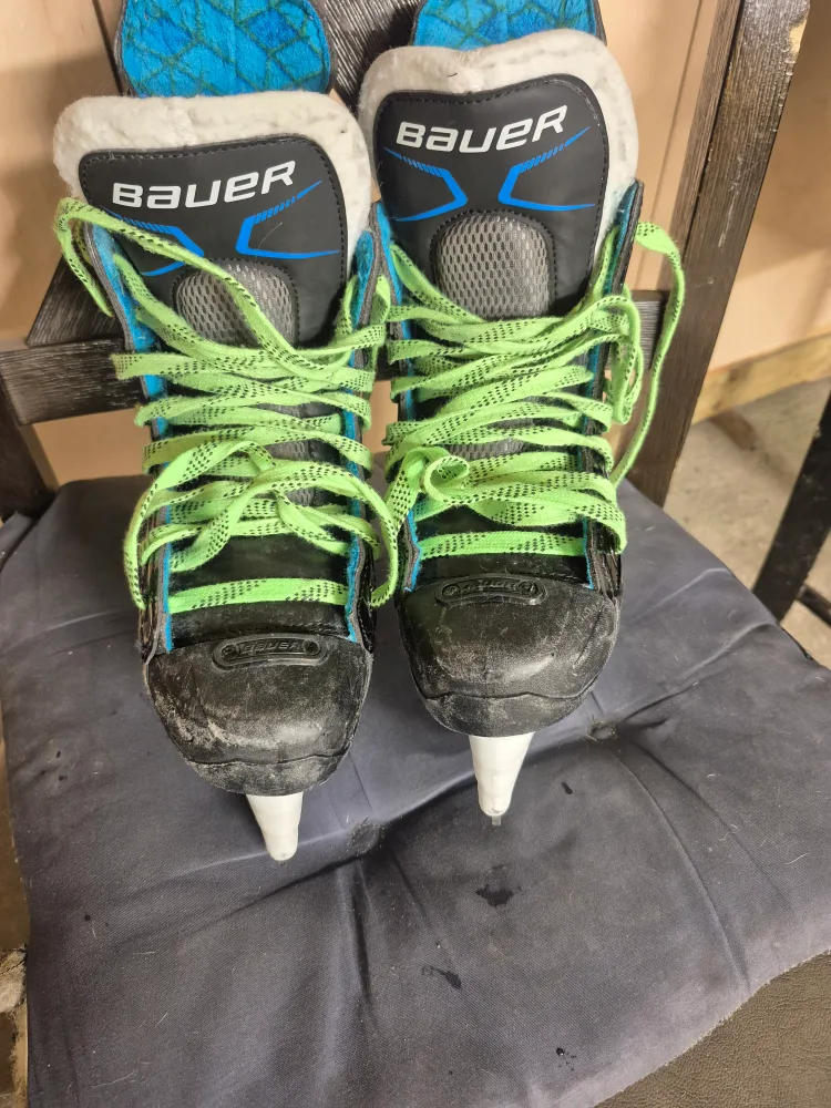 Bauer Hockey Skates