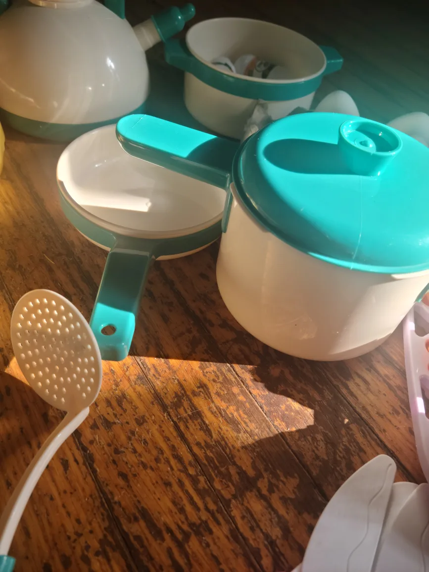 KidKraft Vintage Kitchen - White image indicator(6)