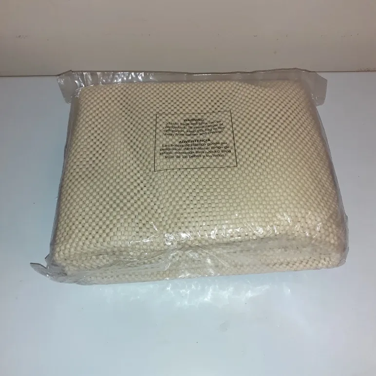 NEW~Grip Rug Pad 4' x 6' image indicator(3)