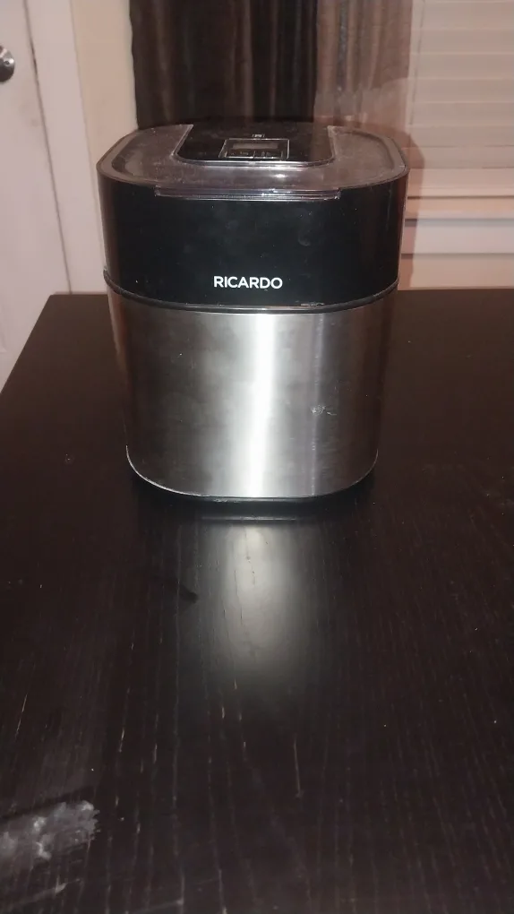 Ricardo Ice Cream Maker