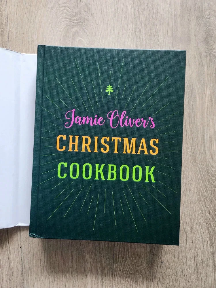 Jamie Oliver's Christmas Cookbook