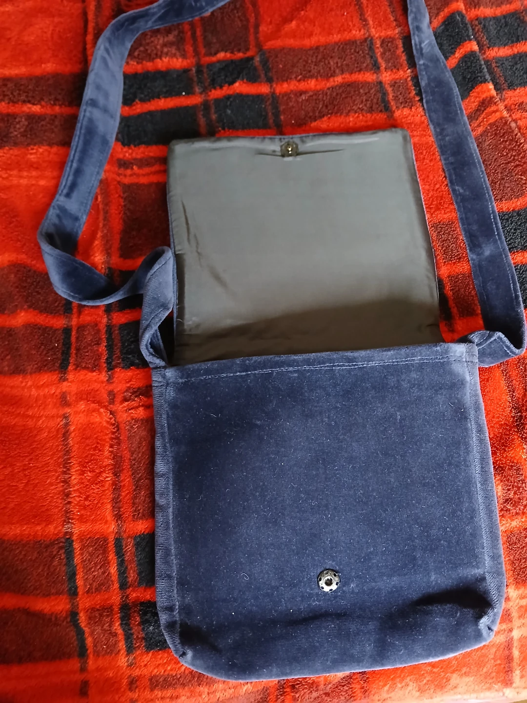 Blue Velvet Floral Embroidered Shoulder Bag - photo 2