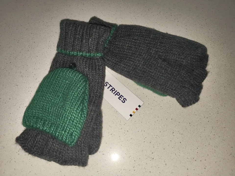 HBC Stripes Grey & Green Convertible Mittens, New