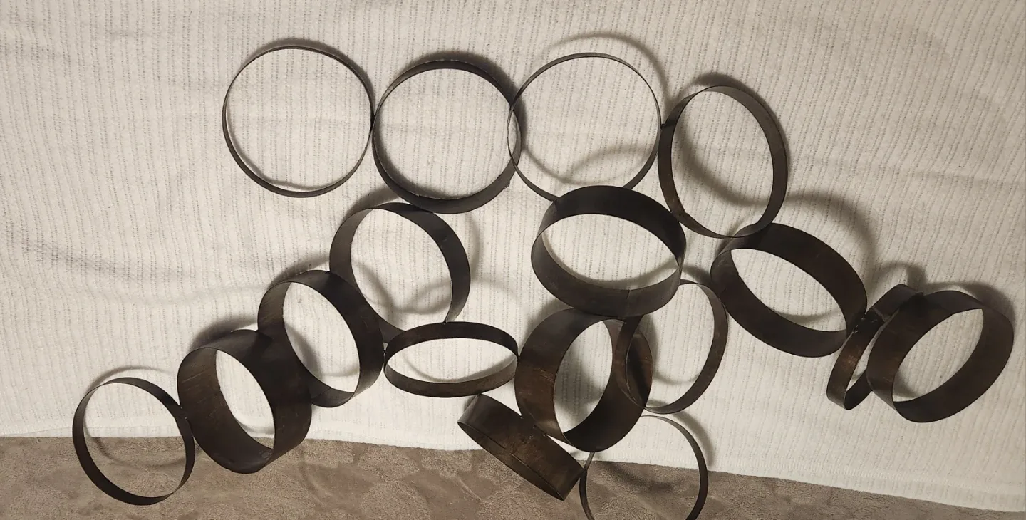 Metal Circle Wall Art Sculpture image indicator(4)