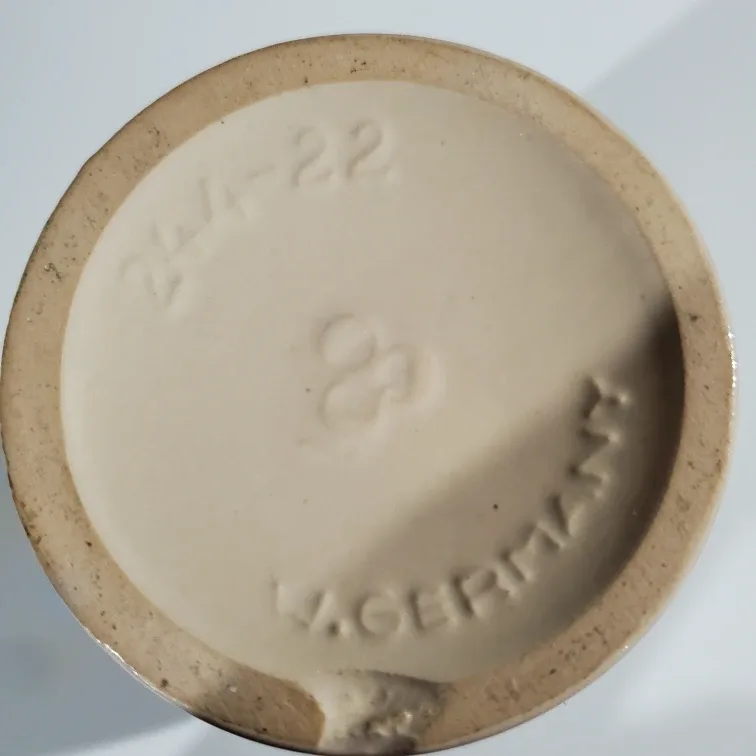 Vintage W. Germany Ceramic Vase image indicator(2)