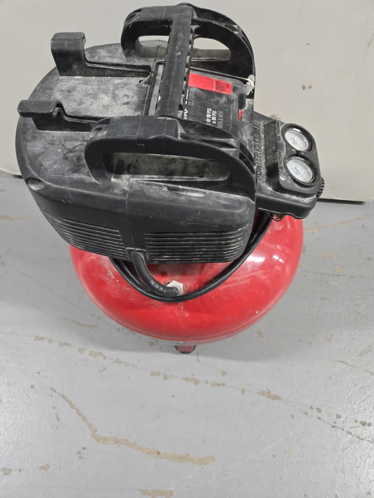 Porter Cable 6 Gal Air Compressor - photo 2