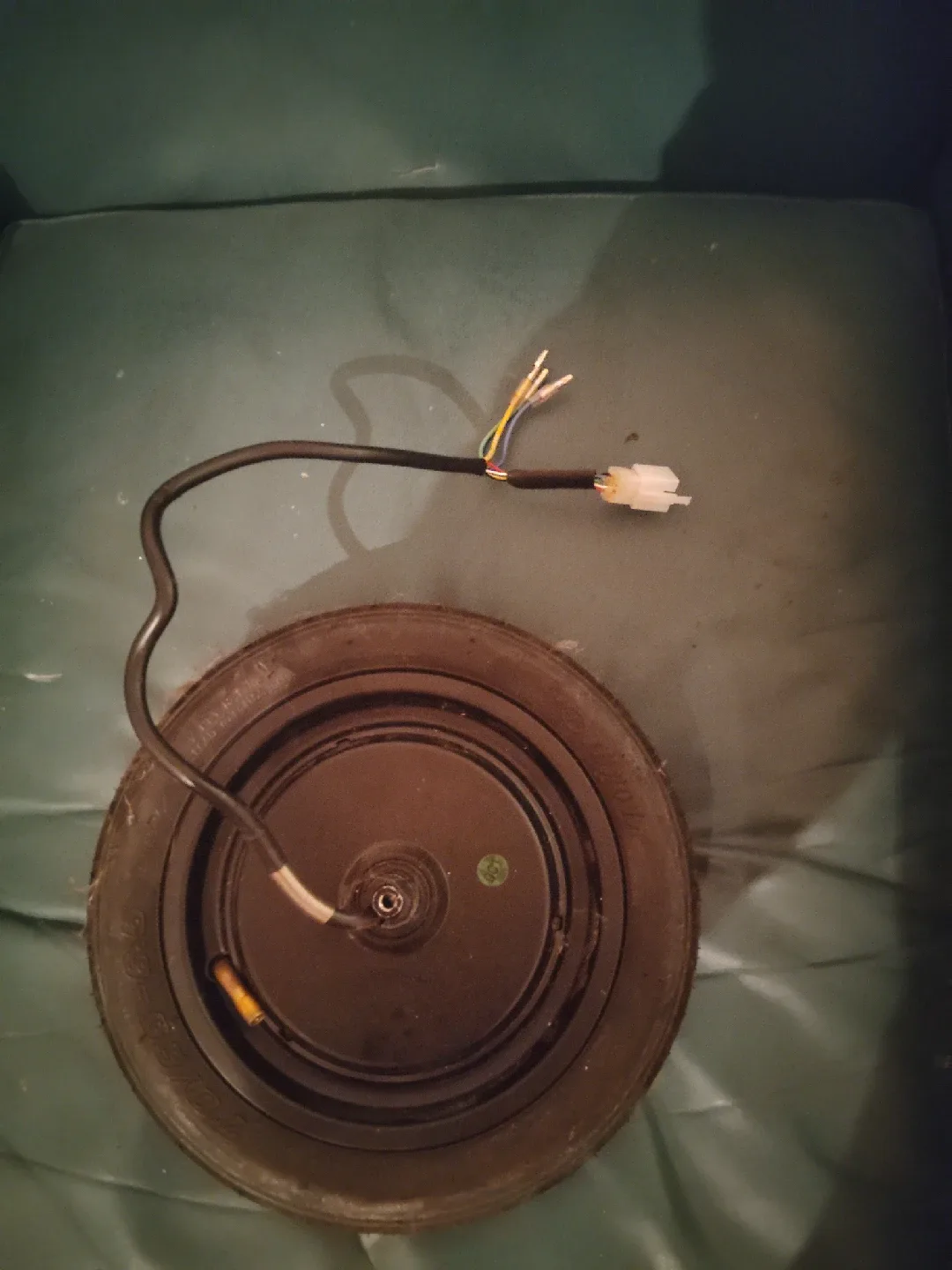 Electric Scooter Wheel 450 watts image indicator(2)