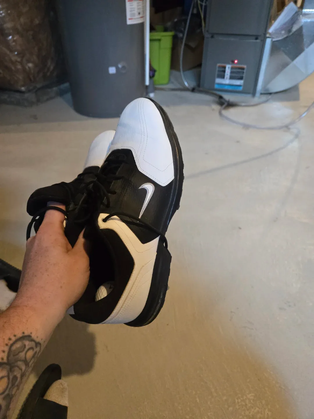 Dakota Hiking Boots image indicator(9)