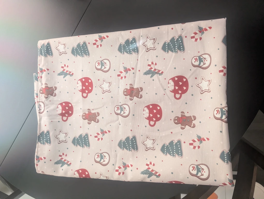 Christmas Tablecloths - photo 2