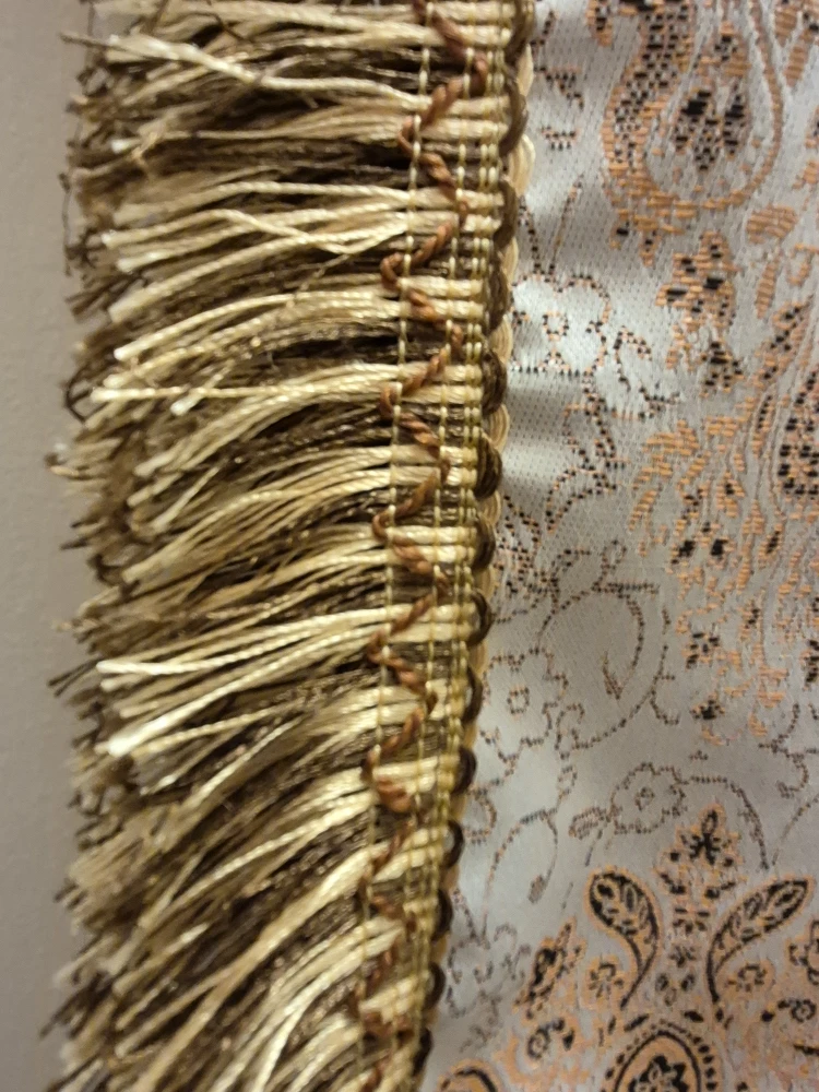 Vintage Persian Throw – 40x40, Paisley & Gold, made in Iran - photo 2