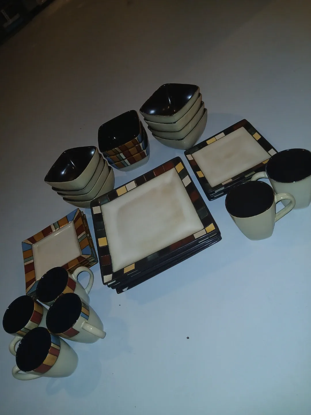 Dinnerware Set - Plates, Bowls, and Mugs