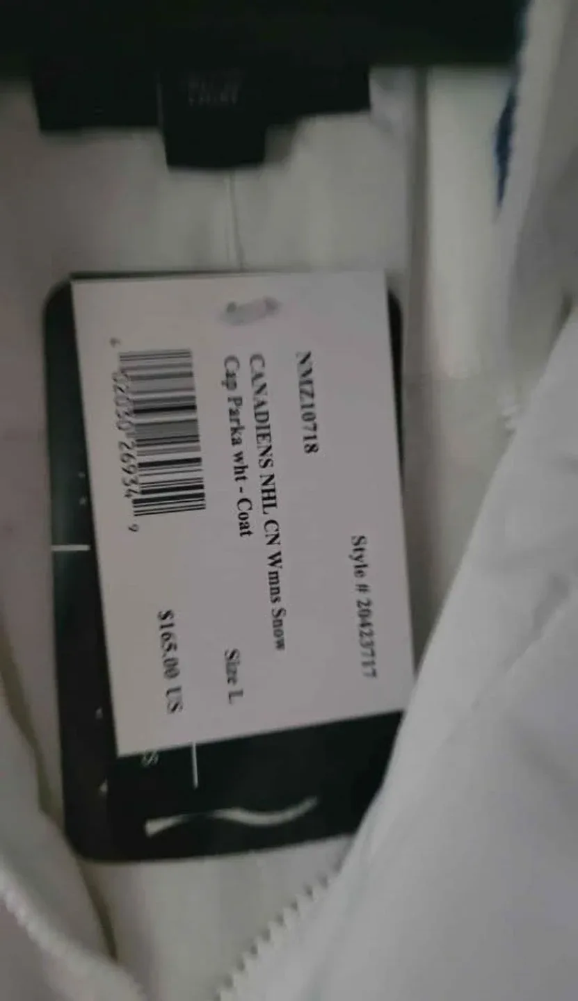 Montreal Canadiens Ladie's Winter Snow Coat - Size L image indicator(5)