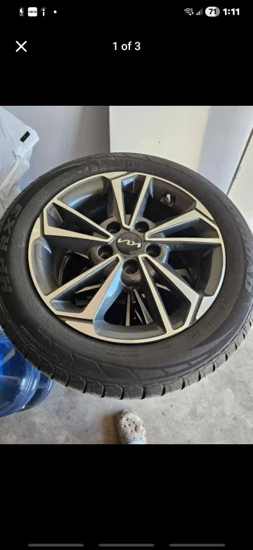 Kia Rims and Tires Set
