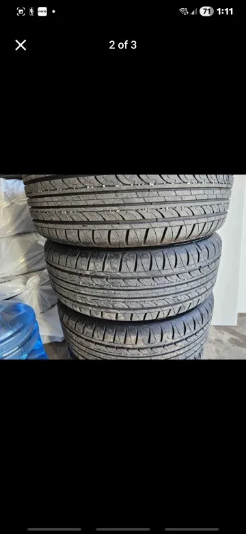 Kia Rims and Tires Set image indicator(3)