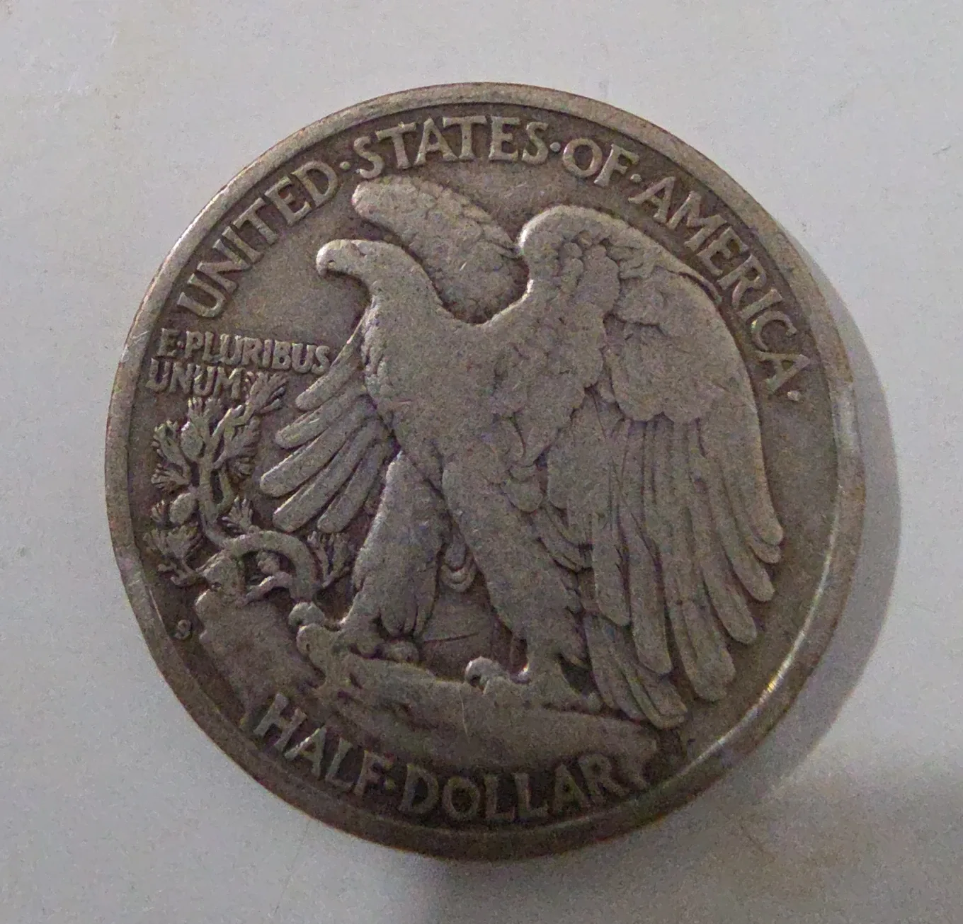 1942 Walking Liberty Half Dollar image indicator(2)