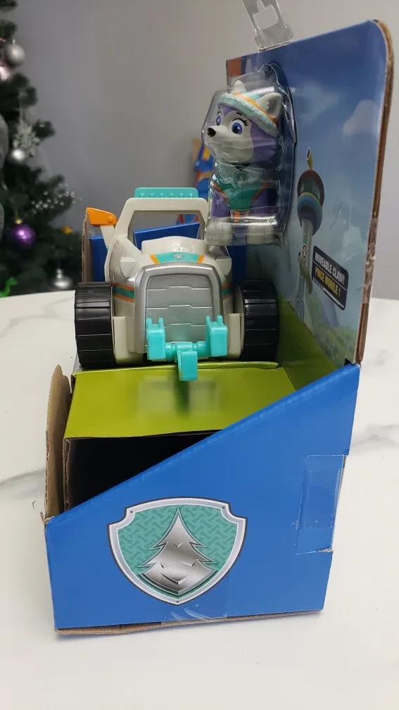 New Paw Patrol Everest's Rescue Snowmobile (New) image indicator(4)