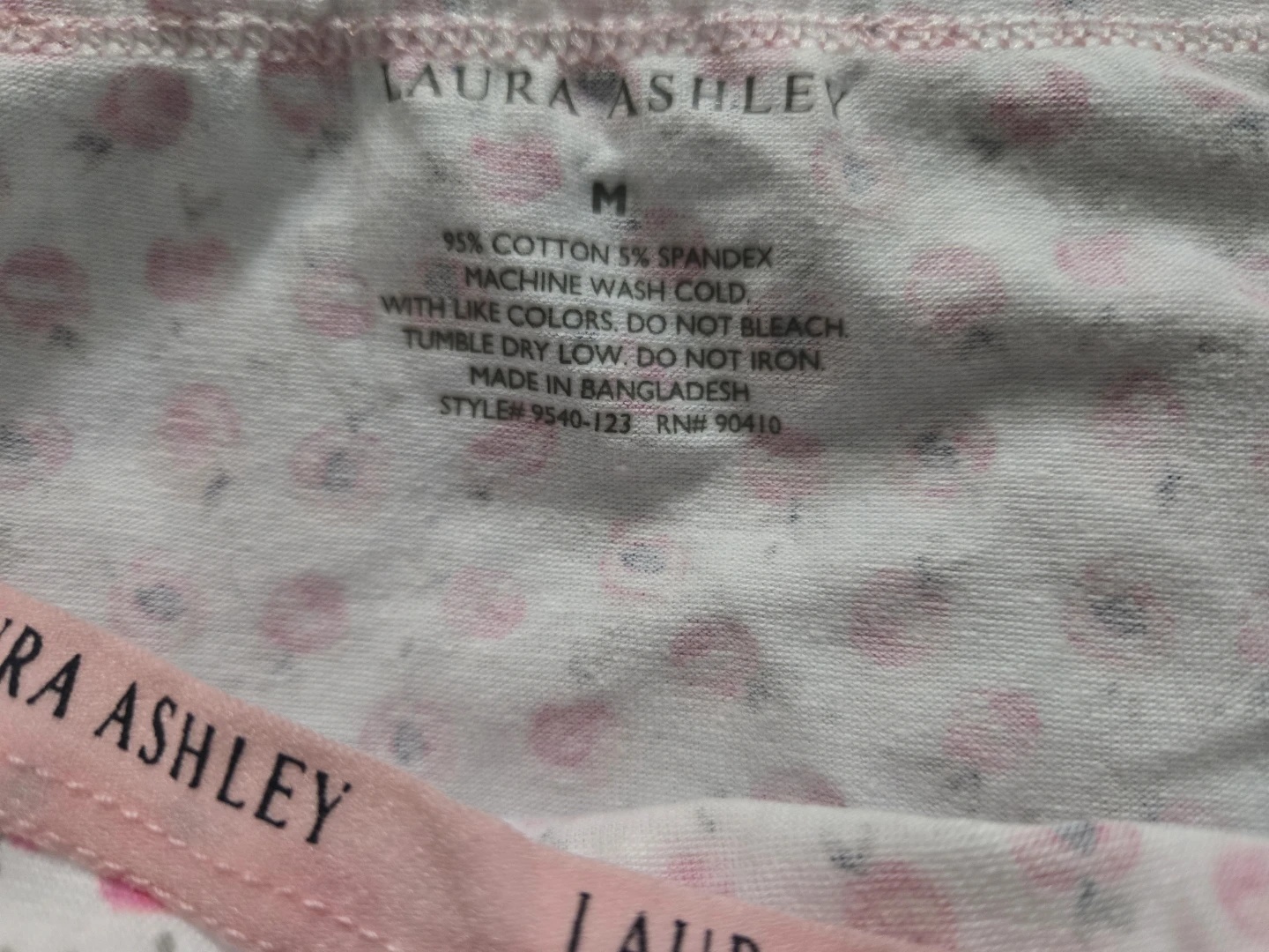 Laura Ashley Panties - Size M - 3 Pack - photo 2