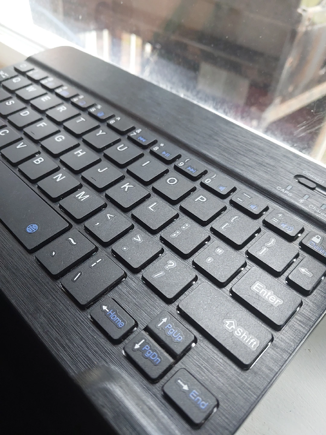 Bluetooth Keyboard - Black - photo 2