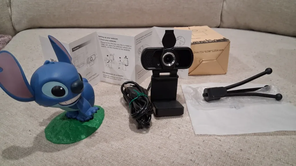 Webcam w noise reduction Mic, 1080p, Tripod image indicator(10)