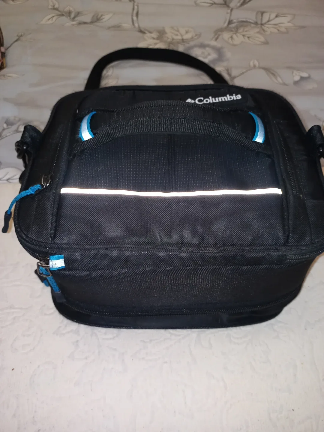 Columbia Insulated Lunch Bag thumbnail