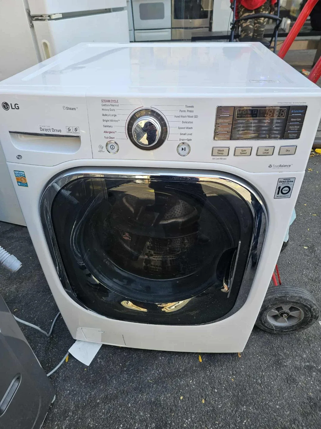 LG 27in wide washer and dryer all in one machine thumbnail