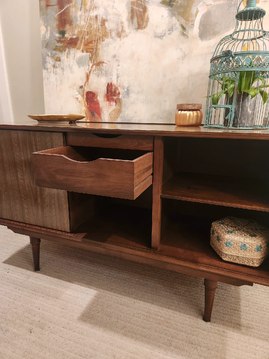 mid Century display Console Table with hidden storage - photo 5