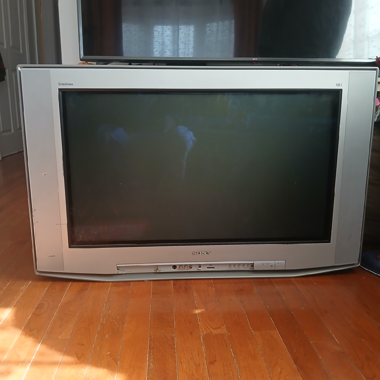Sony Trinitron Color TV KV-34XBR800