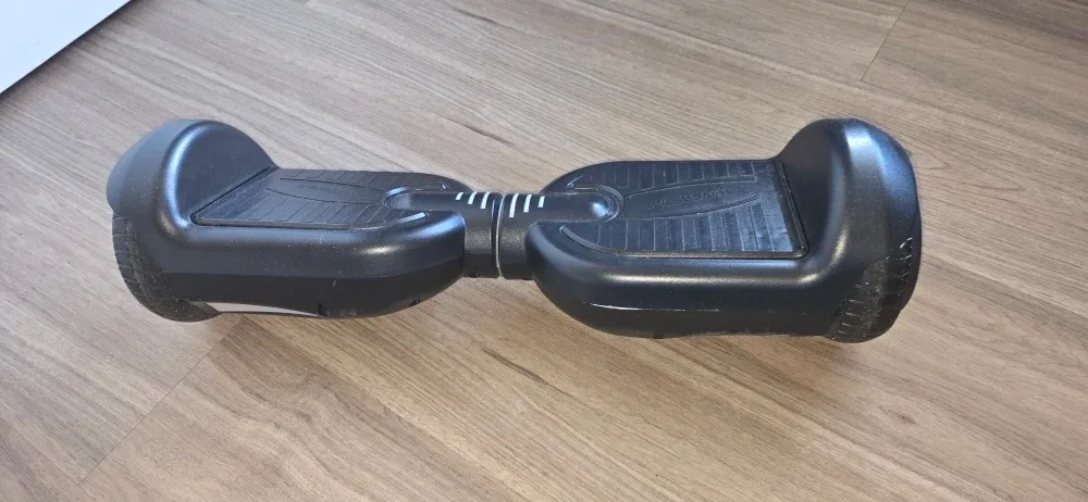 Black Hoverboard Self Balancing Scooter image indicator(3)