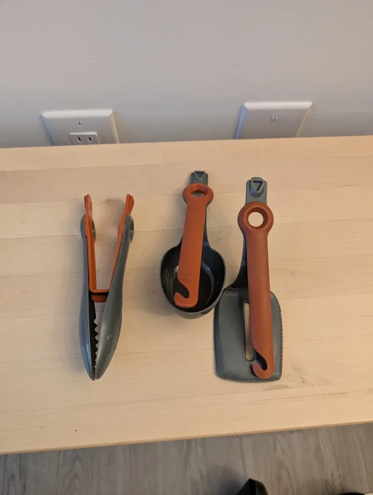 Outdoors Camper Set - $60 OBO image indicator(2)