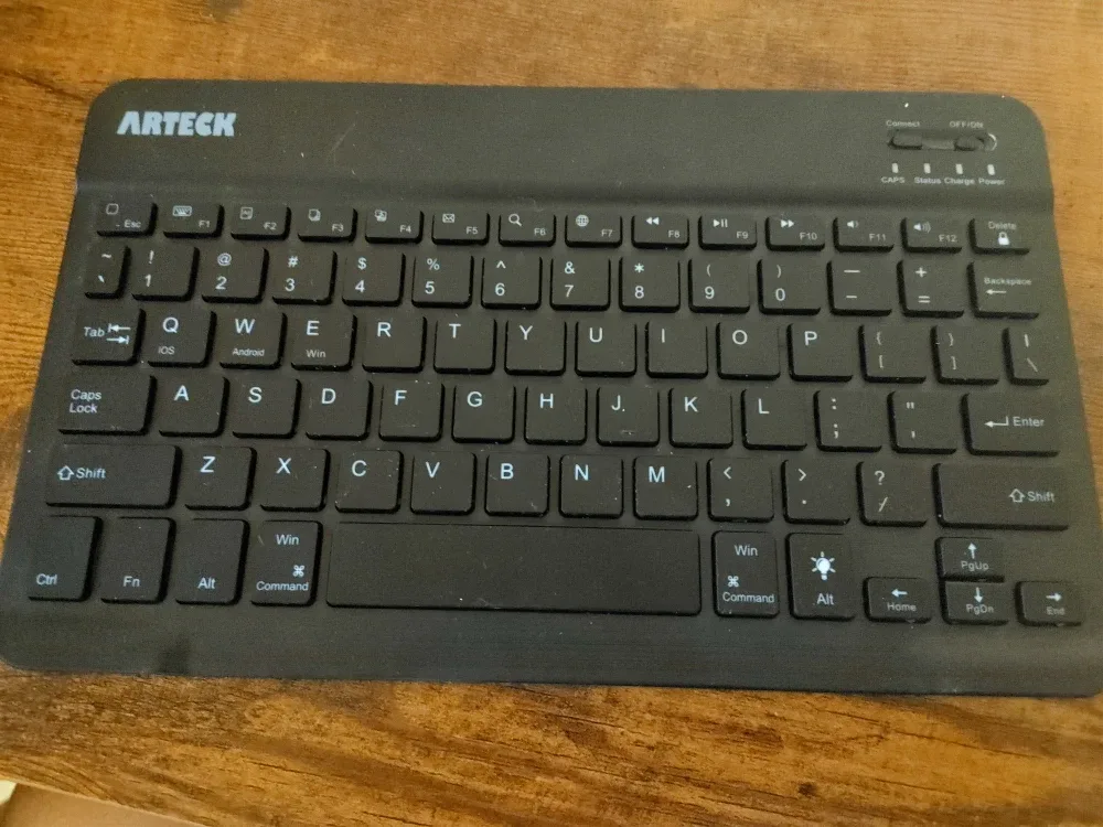 ARTECK Wireless Keyboard - Black