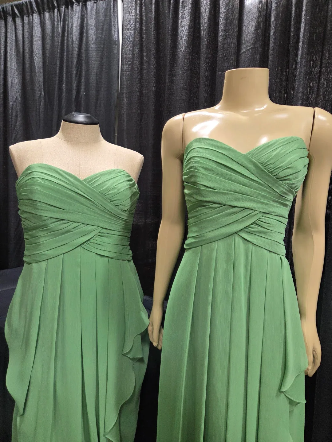 2 David's Bridal - Size 8 & 14 image indicator(7)