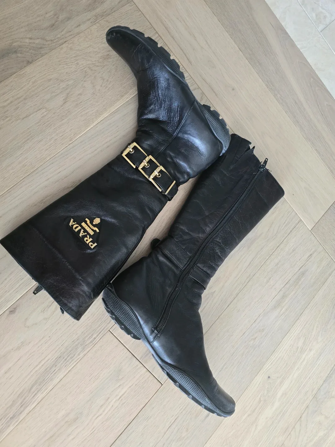 Authentic 37 image indicator(3)