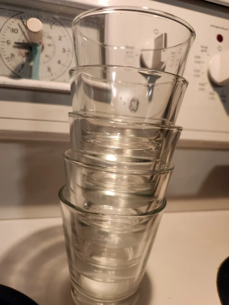 Set of 5 Clear Glass Drinking Glasses