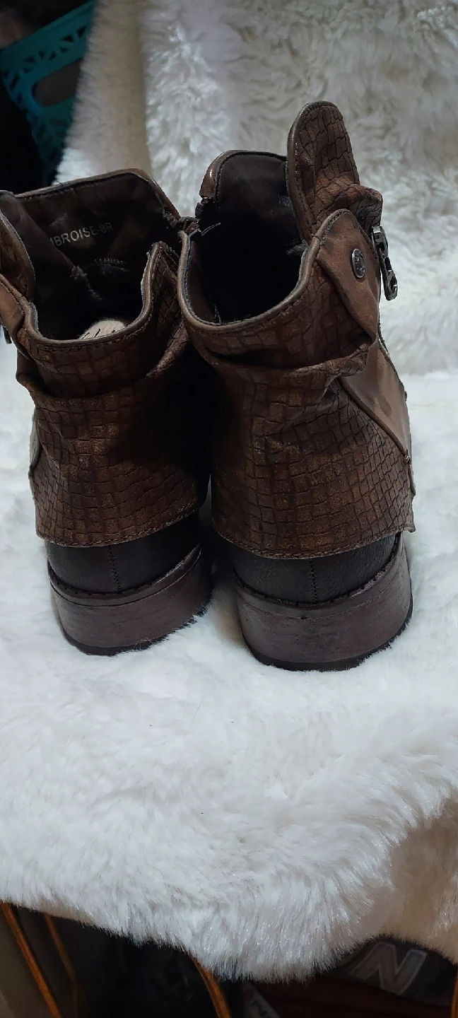 Brown Ankle Boots - photo 3