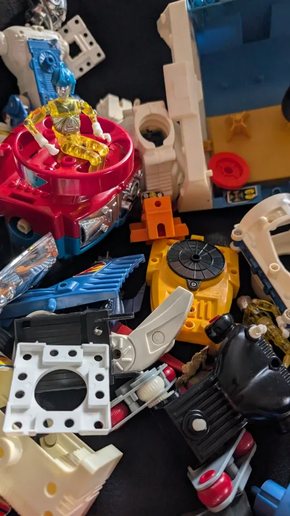 Vintage 80s Micronauts Toy Lot - Parts & Pieces image indicator(9)