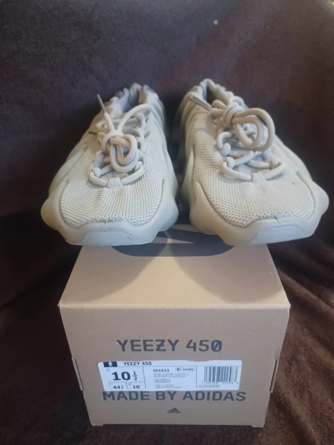 Adidas yeezy 450 stone flax size 10.5 image indicator(2)