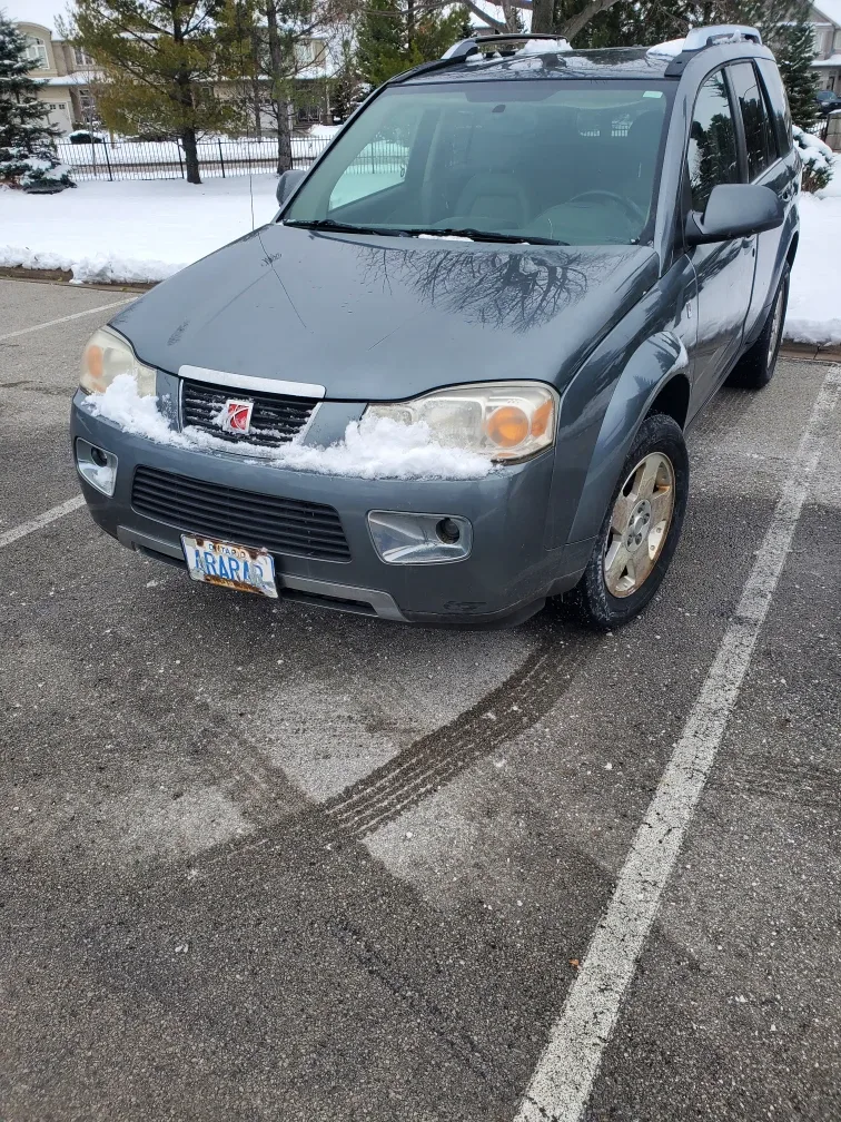 Saturn Vue SUV image indicator(2)