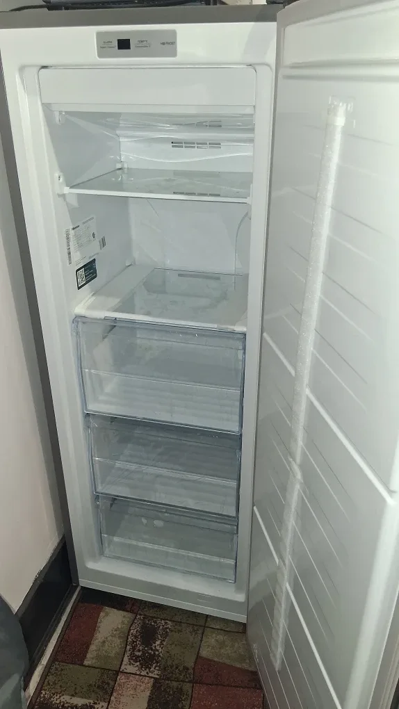 Hisense Upright Freezer - Like New! image indicator(2)