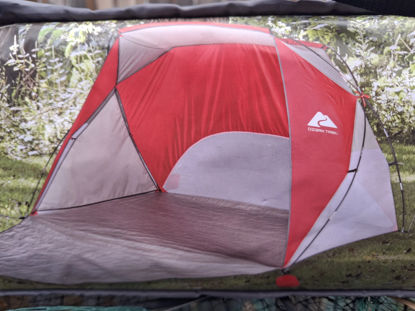 Ozark Trail Outdoor Shelter - Perfect for Picnics! - photo 4