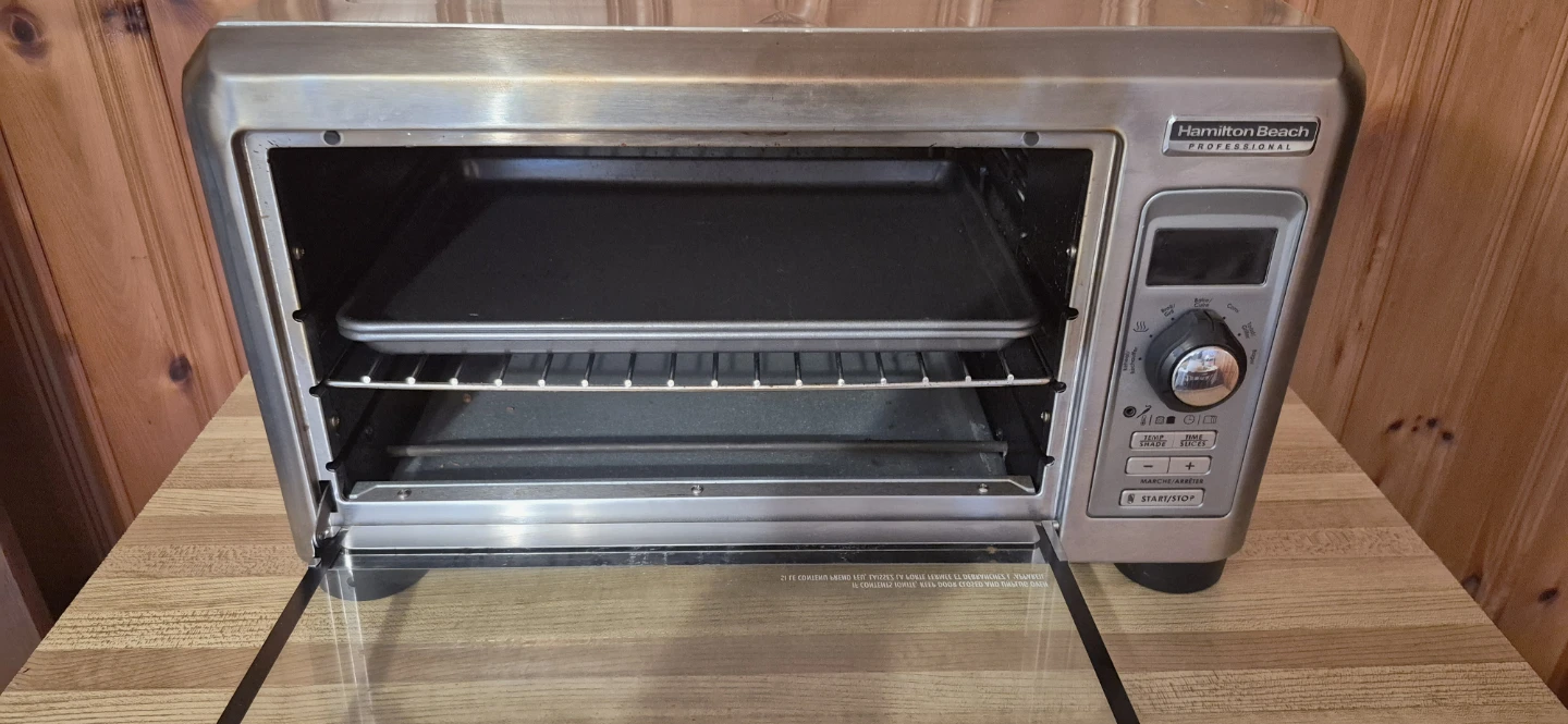 Hamilton Beach Professional Toaster Oven - photo 3