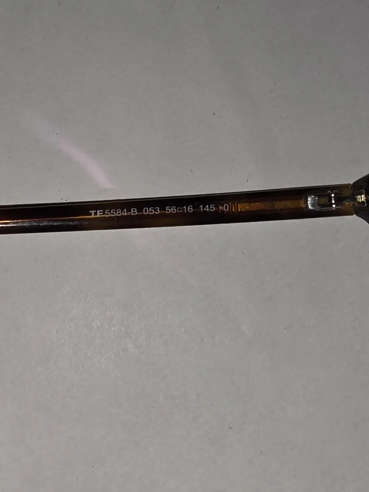 Tom Ford FT5584 052 Blue Block Glasses image indicator(8)