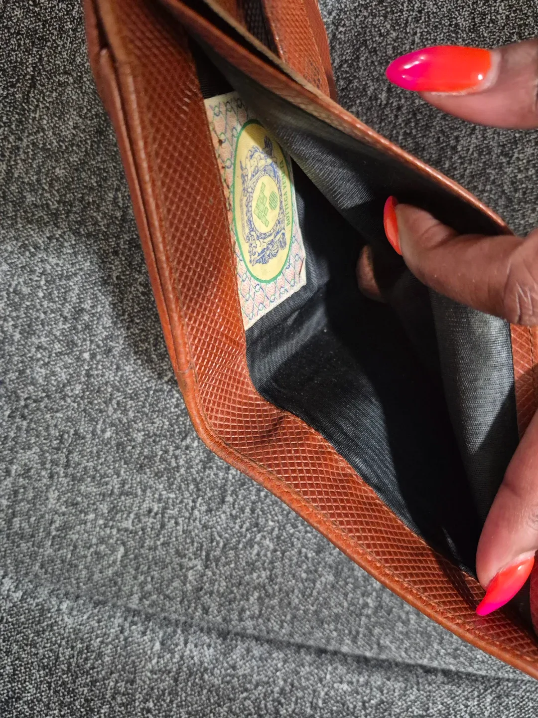 Brown and black Bottega Veneta Bifold Wallet 🥕 image indicator(5)