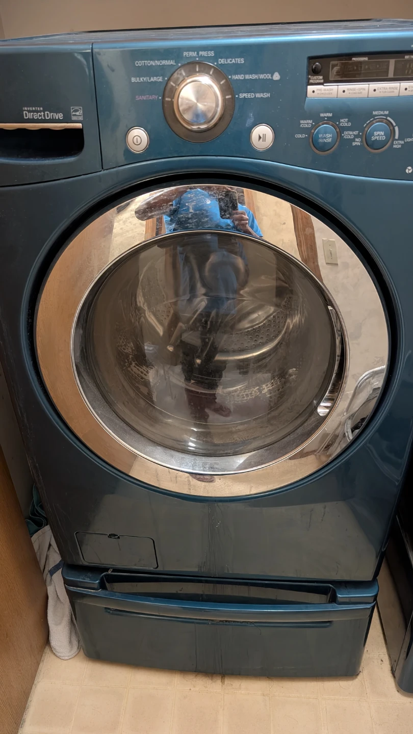 LG Direct Drive Washer & Sensor Dry Dryer Set - photo 2