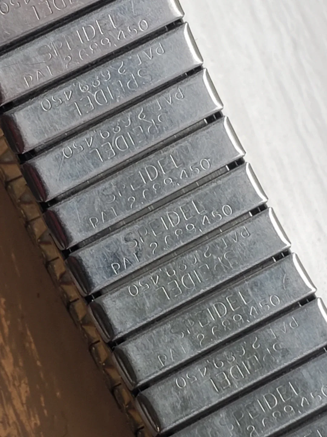 Lord Elgin Vintage Watch with Speidel Band image indicator(4)