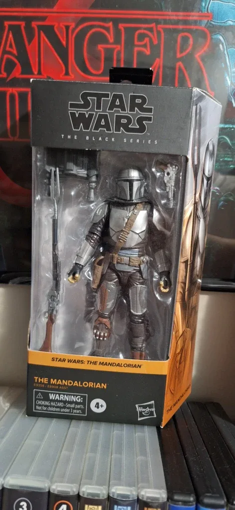 Star Wars Black Series Mandalorian & Grogu Figures