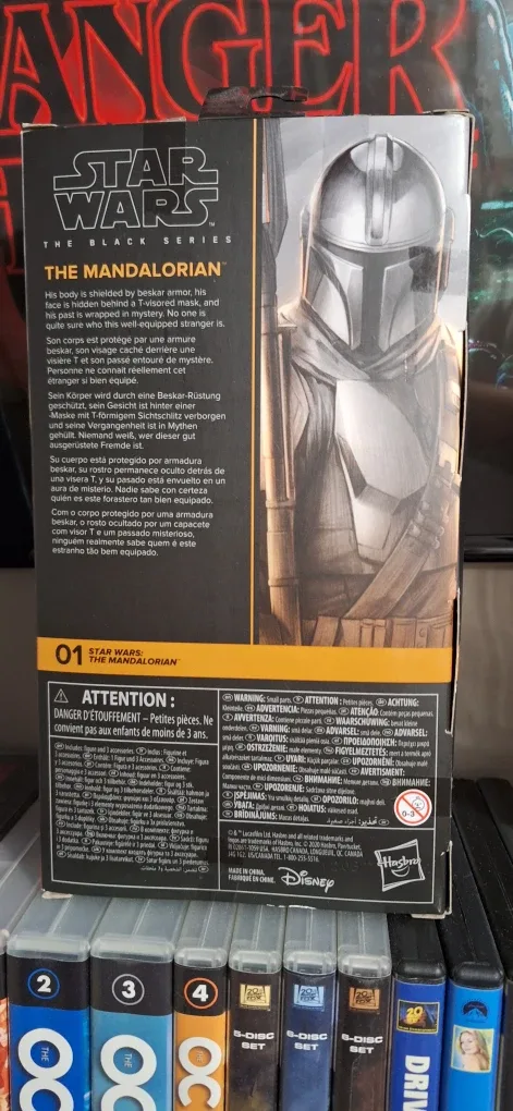 Star Wars Black Series Mandalorian & Grogu Figures image indicator(2)