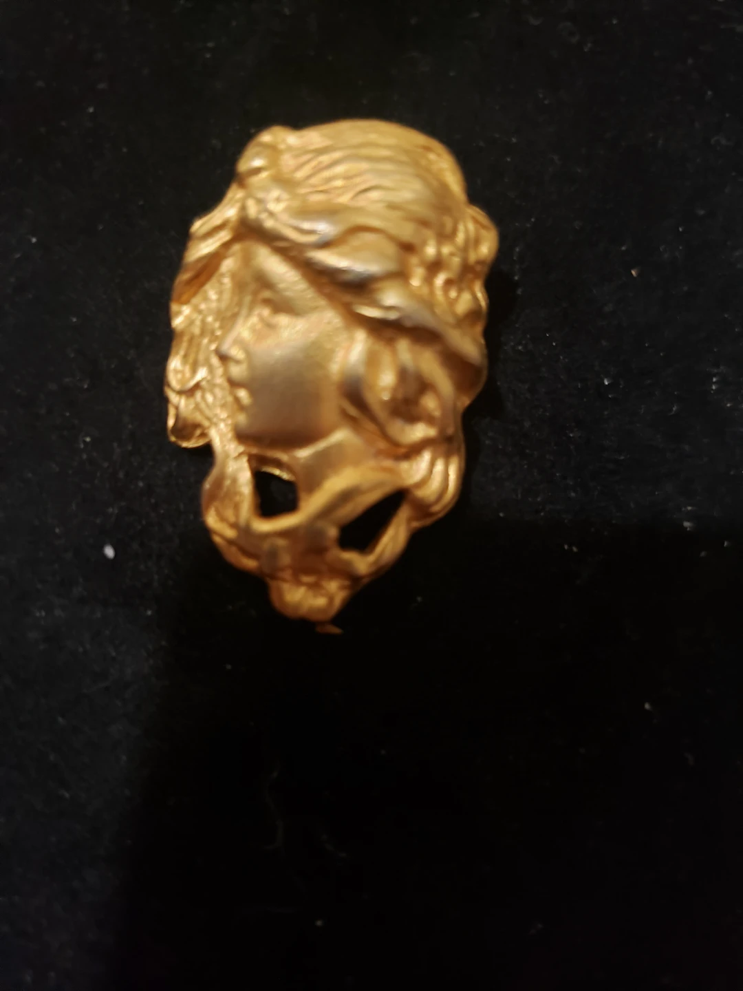 Gold Tone  Pendant