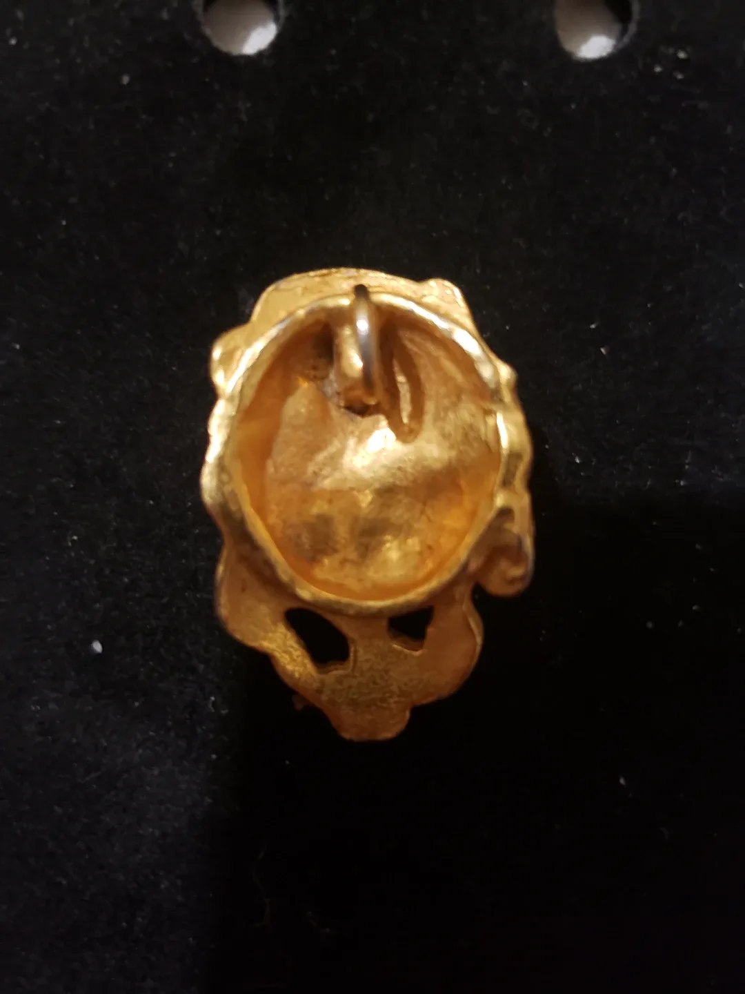 Gold Tone  Pendant image indicator(2)