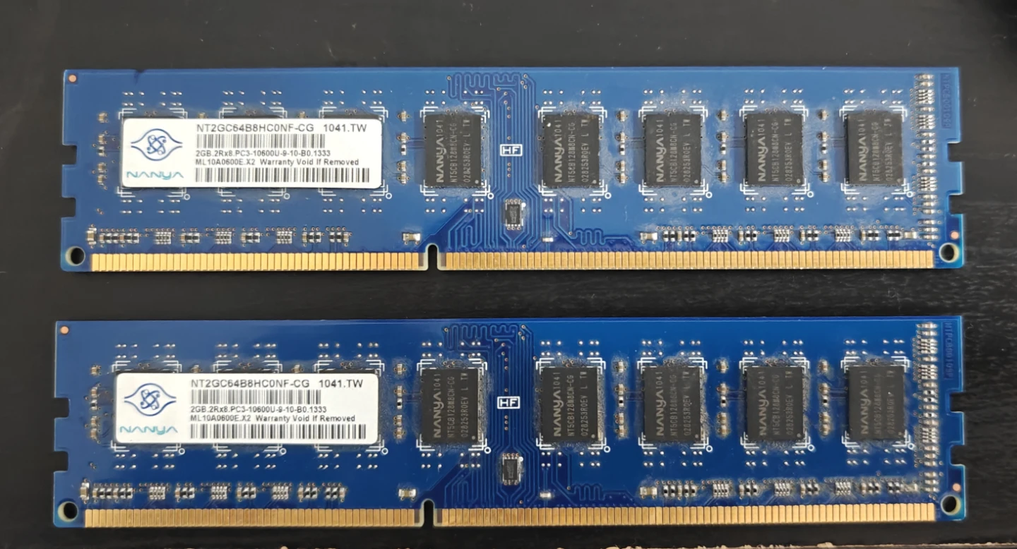 Nanya 2GB PC3-10600U RAM - 2 sticks